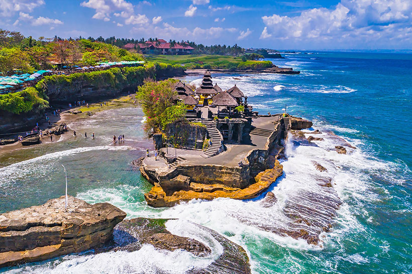 You are currently viewing Tanah Lot Bali